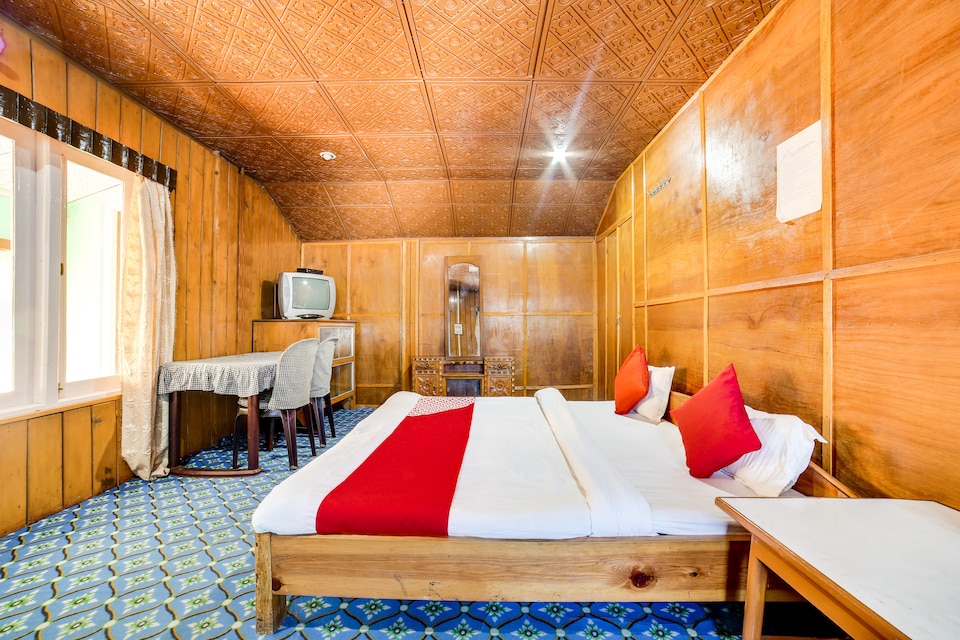 OYO 69017 Hotel Mount View , Tawang, Tawang