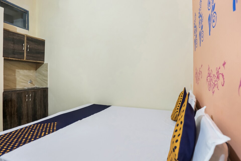 SPOT ON 69039 H S Guest House, Sonipat, Sonipat