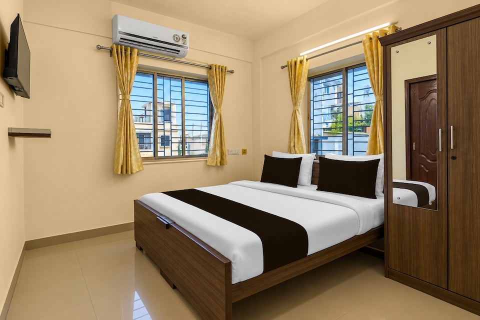 Super Hotel O Biswa Bangla Gate Formerly City Palace, New Town, Kolkata