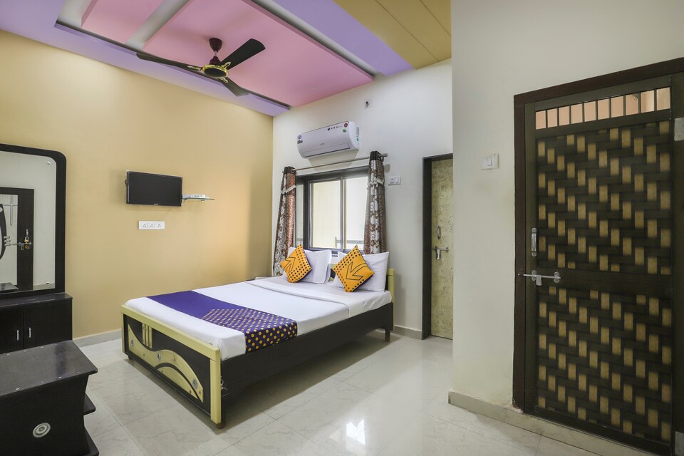 SPOT ON 69065 Amardeep Hotel & Guest House, Gondal Road Rajkot, Rajkot