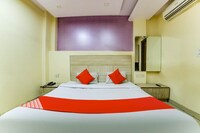 OYO 69077 Sagar palace