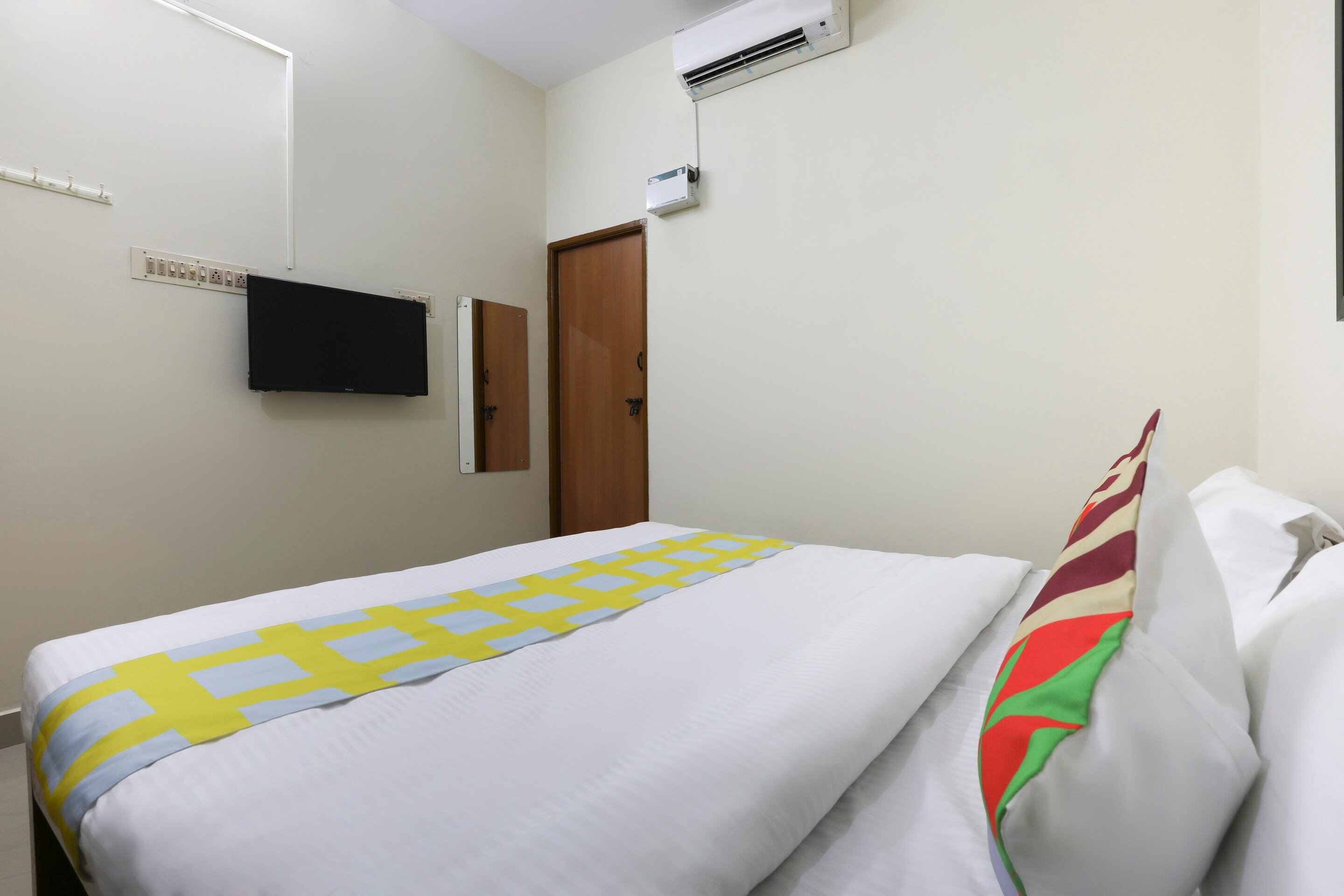 Hotels Near Kolathur Chennai Starting 444 Upto 57 Off On