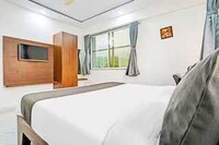 Hotel O Rana Residency Near Western Express Highway Metro Station