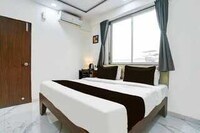 Hotel O Rana Residency Near Western Express Highway Metro Station