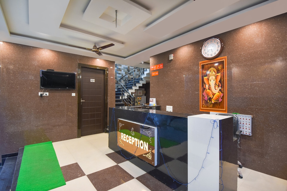 OYO 69118 Hotel Relax, Haridwar Junction, Haridwar