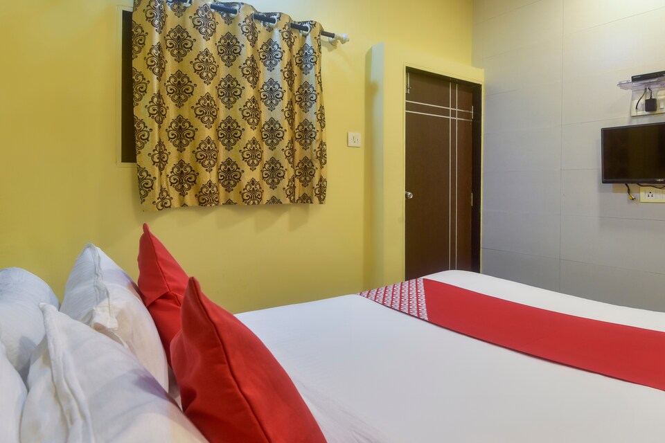 OYO 69129 Hotel Waxflower Hospitality, Mumbai Bandra-Khar-Santacruz, मुंबई