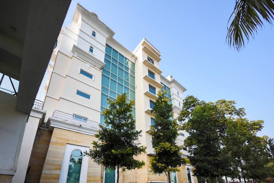 Capital O 69146 The Grand Aarogyam, SIDCUL Haridwar, Haridwar