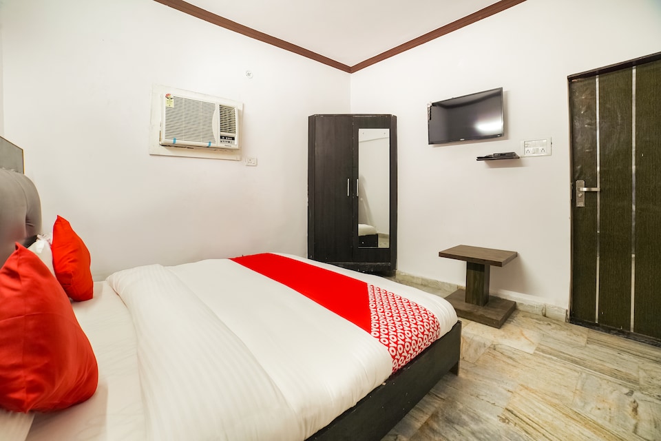 OYO Hotel Konark Inn, Civil Lines Bareilly, बरेली