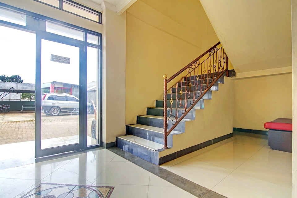 SPOT ON 2832 Wisma Sukatani Indah, Cimanggis, Depok