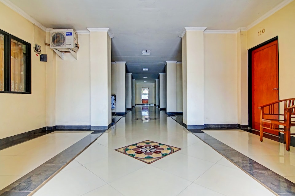 SPOT ON 2832 Wisma Sukatani Indah, Cimanggis, Depok