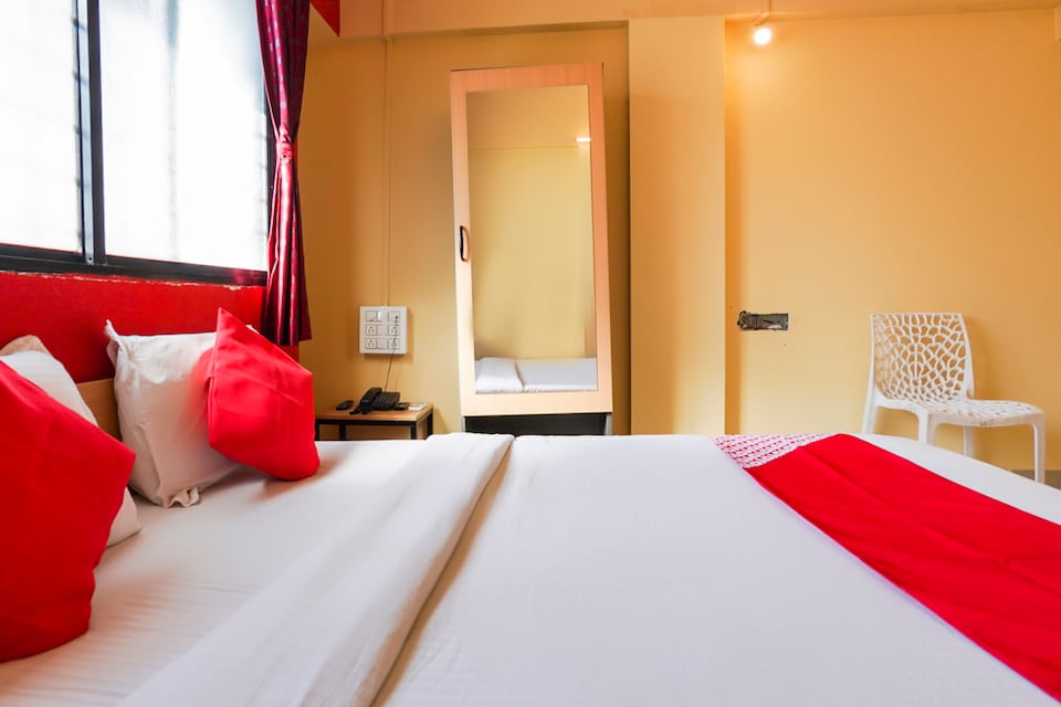 live on PUN1352, Pune Camp, Pune