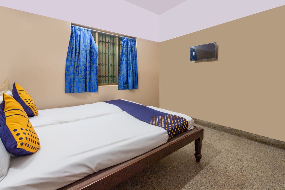 SPOT ON 69194 Adishakti, Davangere, Davangere