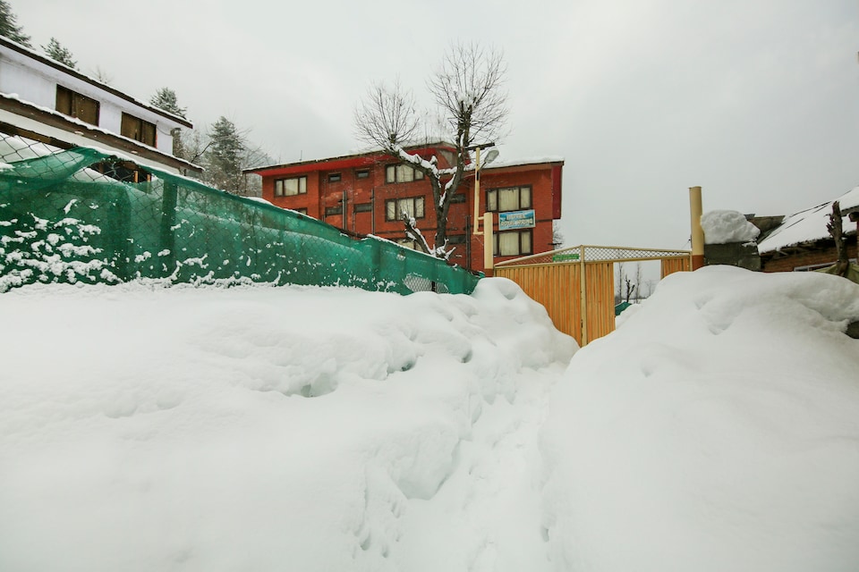 OYO 69197 Hotel Royal Spring, Pahalgam, Pahalgam