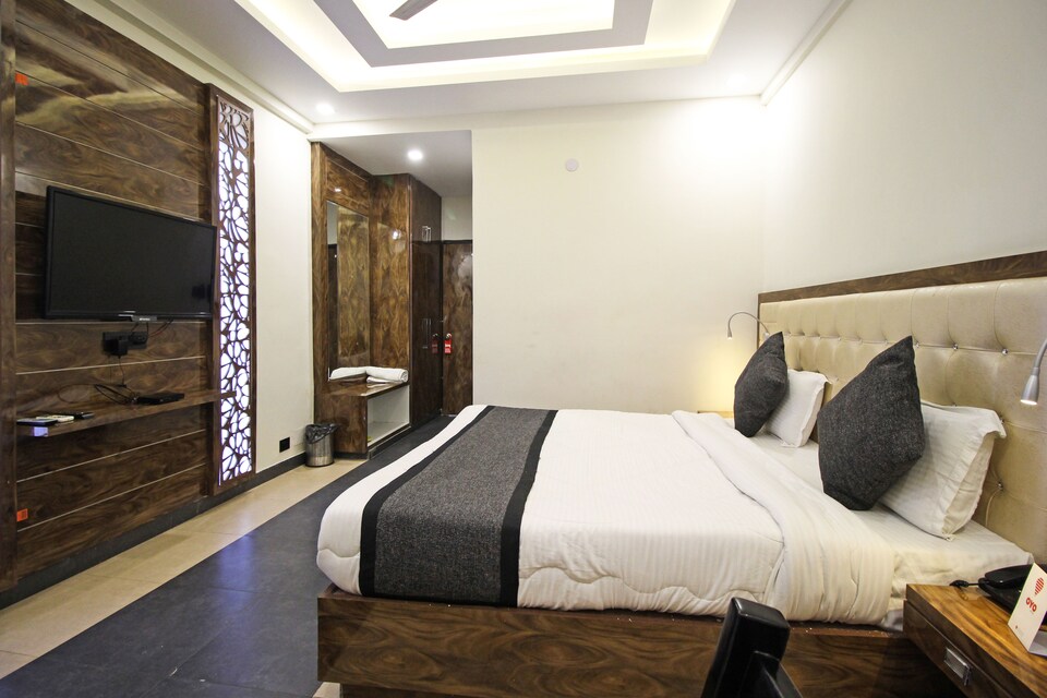 OYO 5679 Hotel Deepshikha, Rajpur Road Dehradun, Dehradun