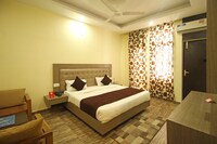 OYO Hotel Trihari