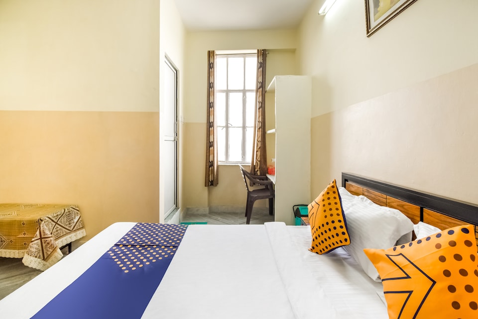 SPOT ON Raghukul Residency, Jaipur Airport, Jaipur