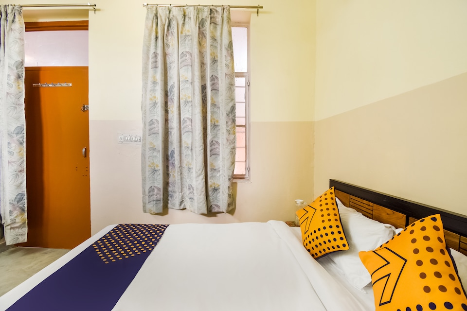 SPOT ON Raghukul Residency, Jaipur Airport, Jaipur