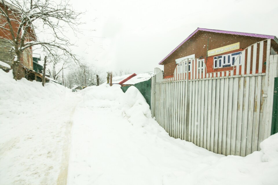 OYO 69245 Pine View Resort, Pahalgam, Pahalgam