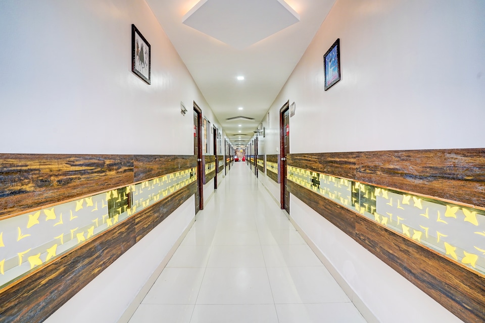 Hotel O Cricotel , Bannergatta Road Bangalore, Bangalore