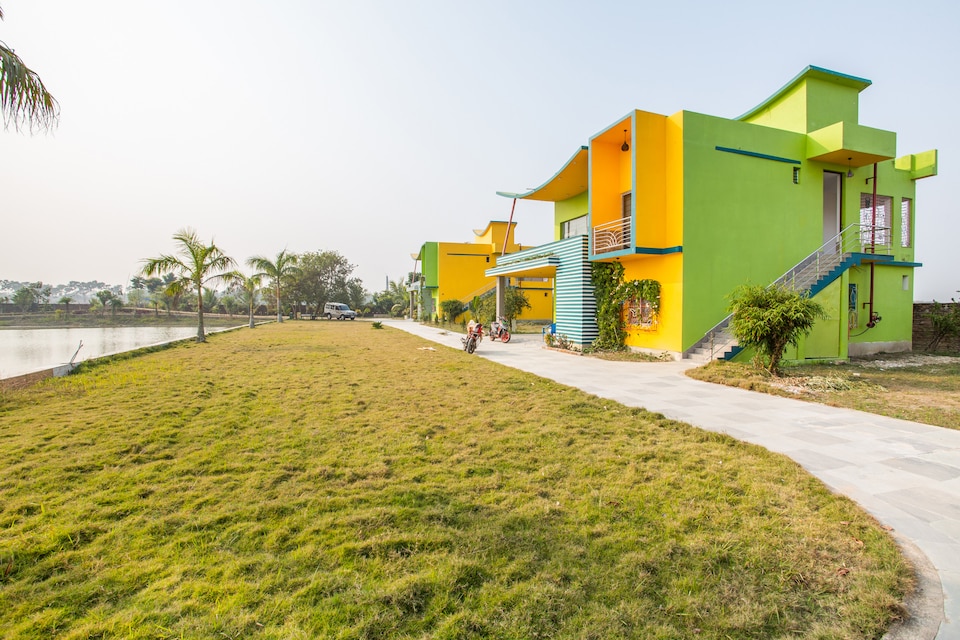 Capital O 69246 Mamotaj M2 Resort, Rajarhat Kolkata, Kolkata