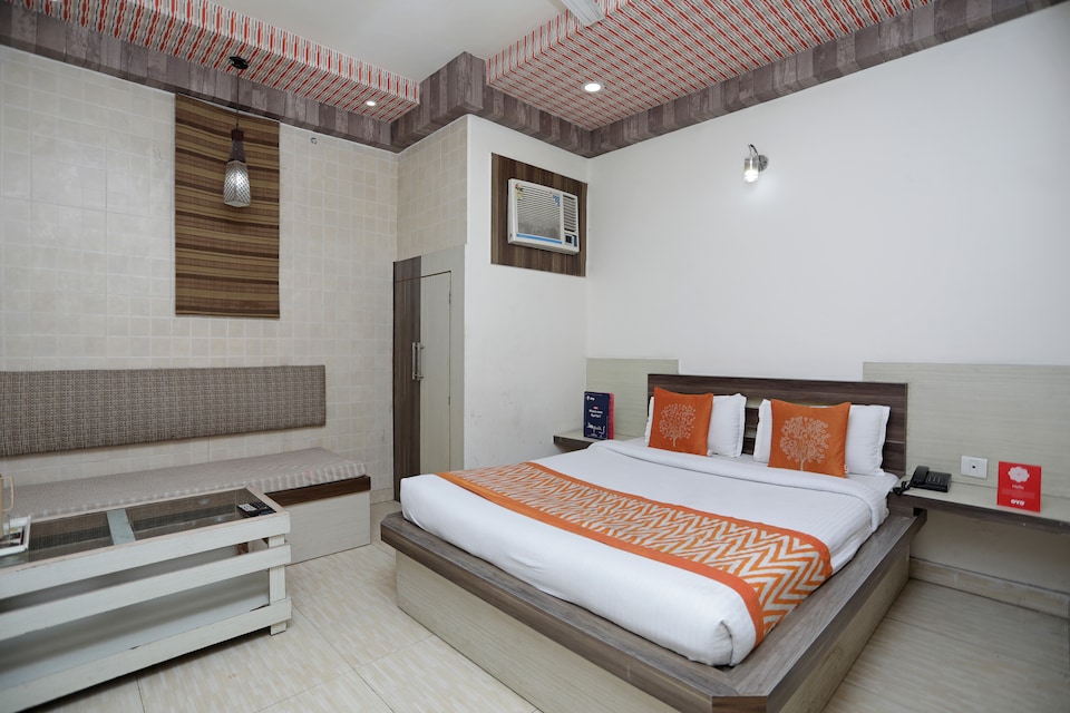 OYO 5688 Hotel Gagan Eco, Mall Road Kanpur, Kanpur