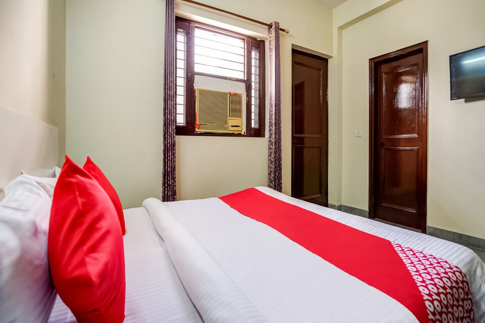 OYO 69278 Retreat Villa, Medanta, Gurgaon