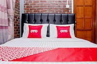 OYO 2868 Mustika Villa