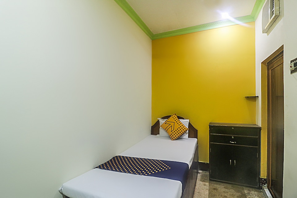 SPOT ON 69285 R.s.bhavan Tourist Lodge, Bagdogra Airport Siliguri, Siliguri