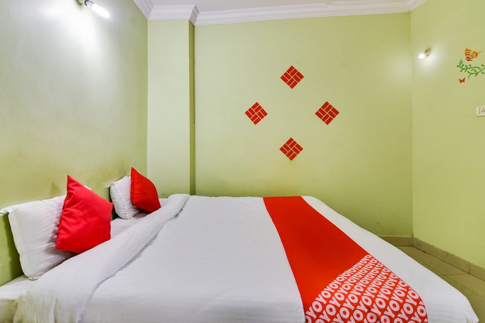 OYO 69295 Hotel Nandini, Sitabuldi Nagpur, Nagpur