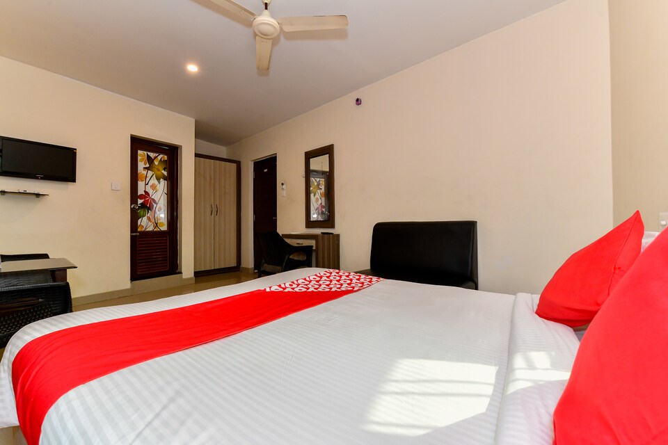 OYO 5692 Stay Inn Residency, Edapally Kochi, Kochi