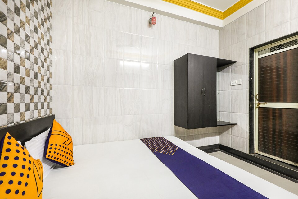 SPOT ON 69320 Hotel New Neha Palace, Mahakal Temple 1, Ujjain