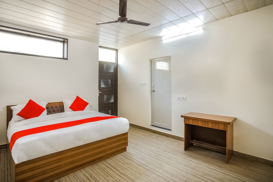 OYO 69330 Gk Guest House, Faridabad, Faridabad
