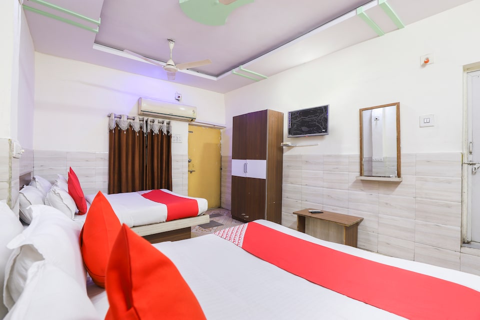 OYO 69354 Hotel Sher - E - Punjab, Ahmedabad Airport, Ahmedabad