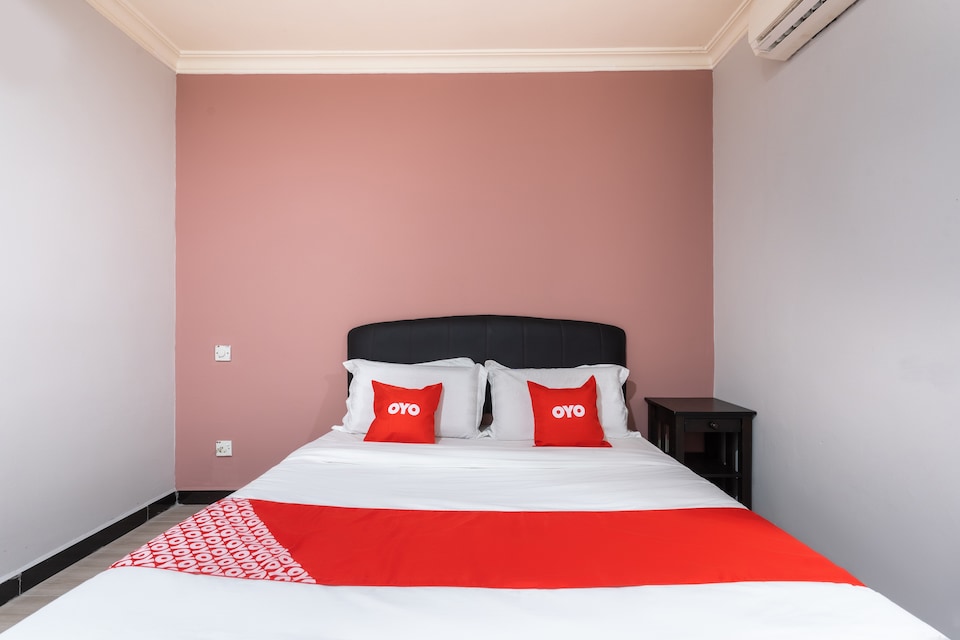 OYO 89844 Green Villa Hotel , Nilai, Nilai