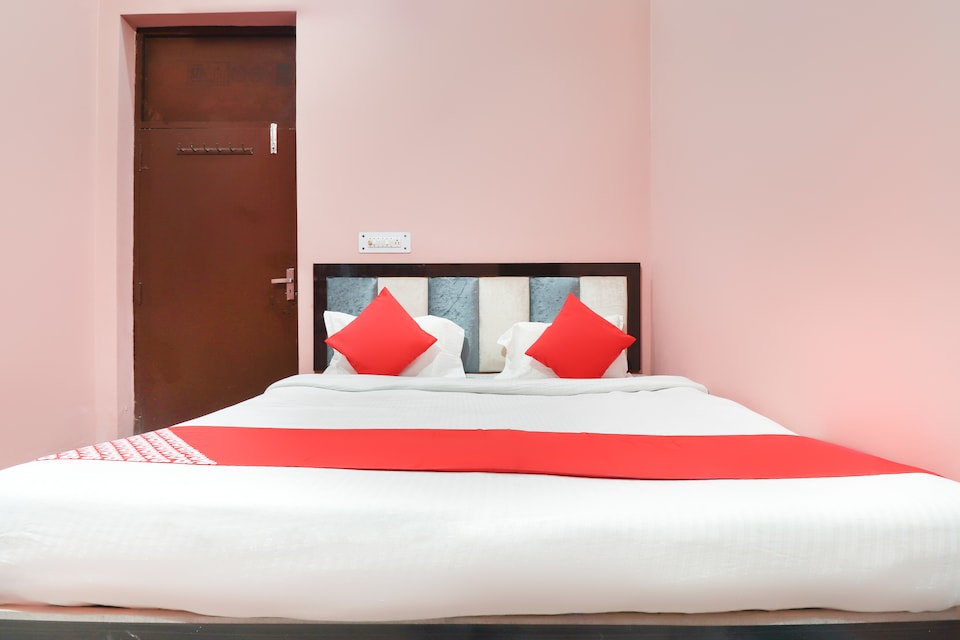 OYO 69372 Paradise Inn, Meerut, Meerut