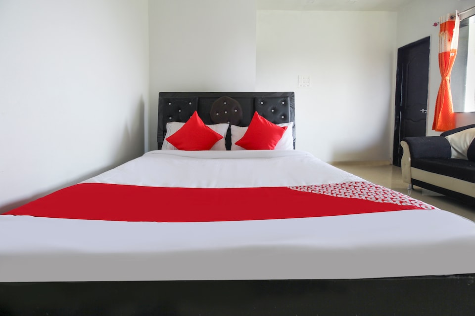 OYO 69390 Kaka Ka Lodge , Tuljapur, Osmanabad