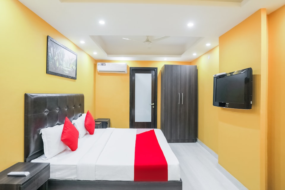 OYO Hotel Taj Home Stay, Dwarka Delhi, Delhi