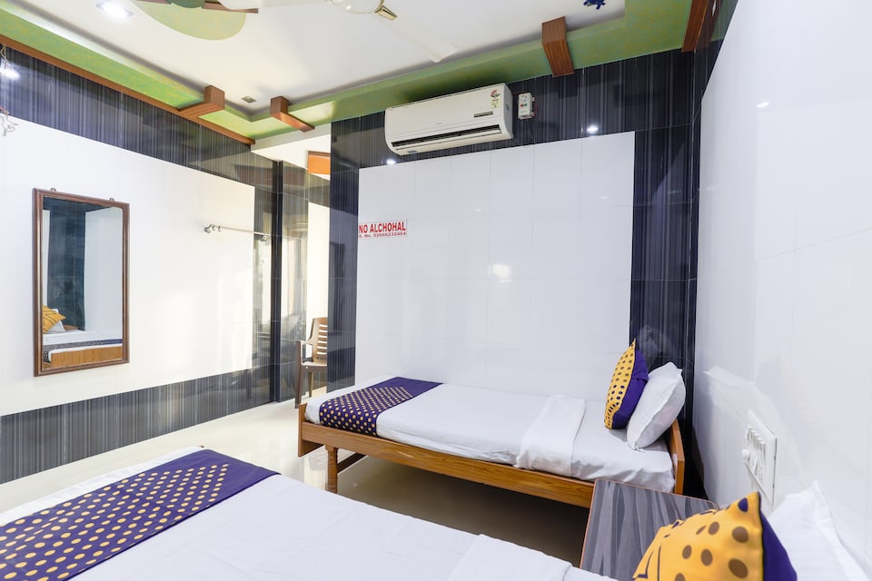 SPOT ON 69395 Hotel Motimahal , Bholav Bharuch, Bharuch