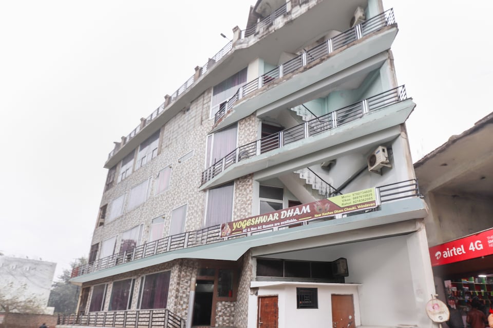 OYO 69402 Yogeshwar Dhaam, Iskcon Vrindavan, Vrindavan