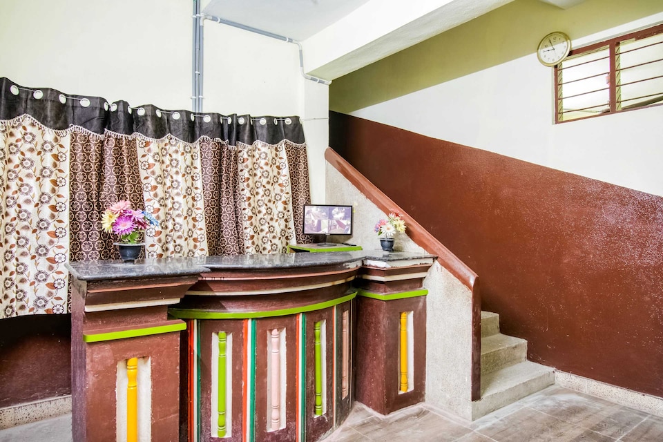 SPOT ON Hotel Sri New Sai Chandra, Guntur, Guntur