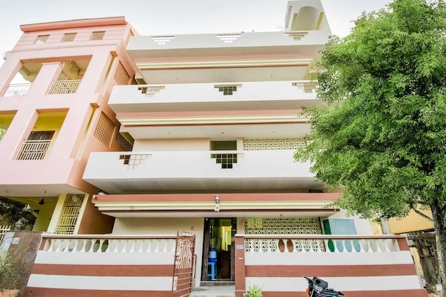 SPOT ON Hotel Sri New Sai Chandra