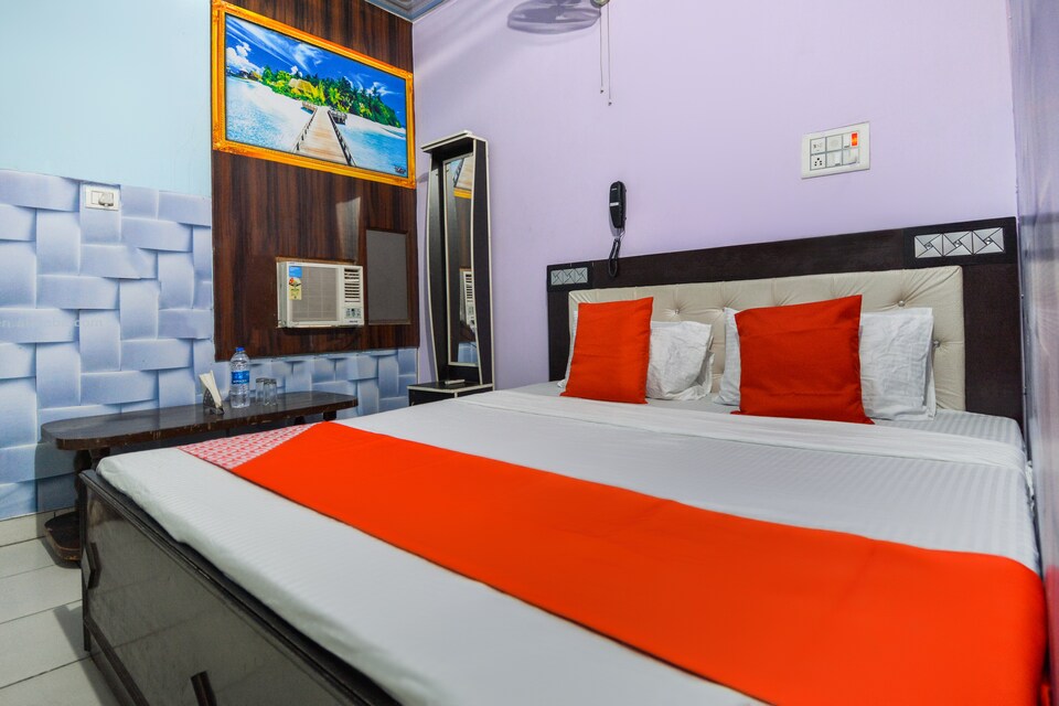 OYO 69412 Mini Palace, Jammu, Jammu