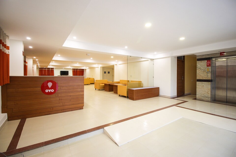 OYO 5708 Zinc By Hummingbird, Medanta, Gurgaon