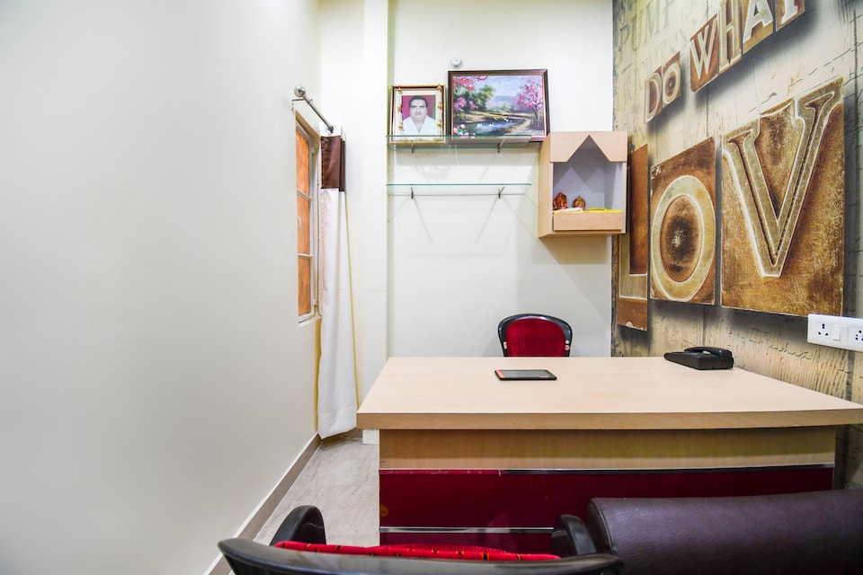 Hotel O Vimal Residency, Charbagh Lucknow, Lucknow