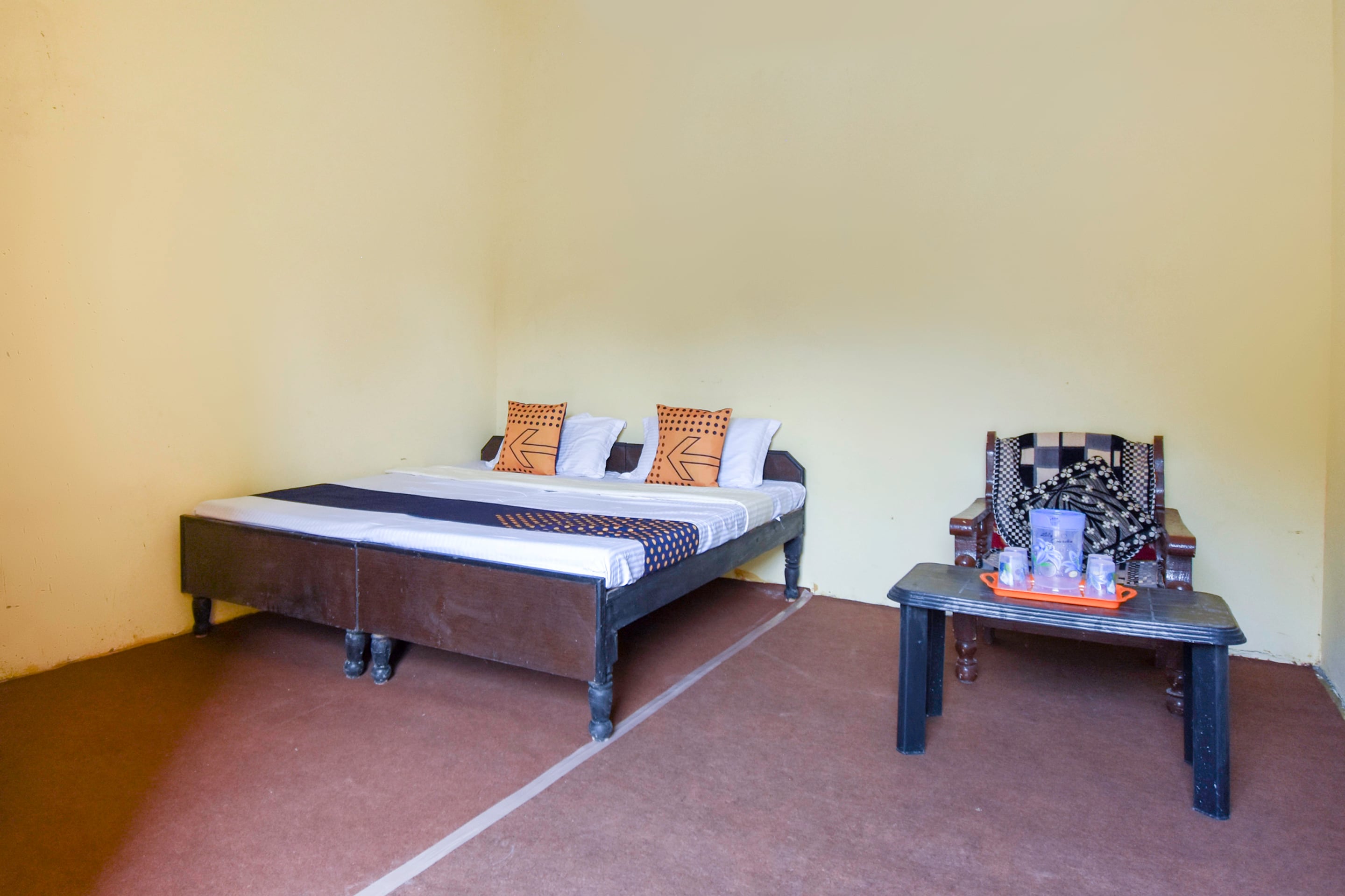 Spot On 69430 Saini Guest House,,2 star