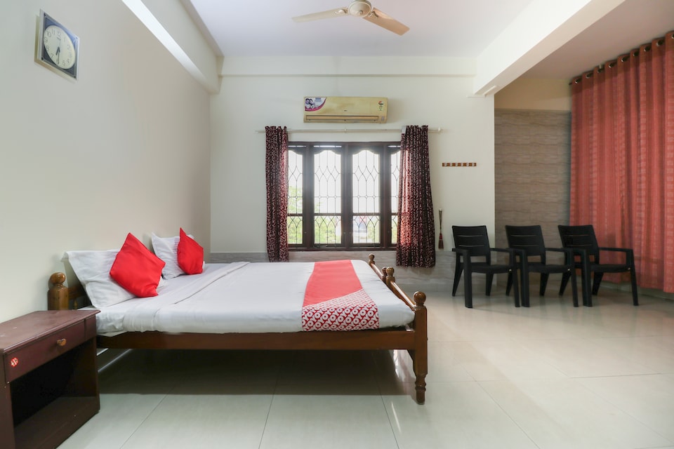 OYO 69444 Zam Zam Lodge, Attingal, Trivandrum