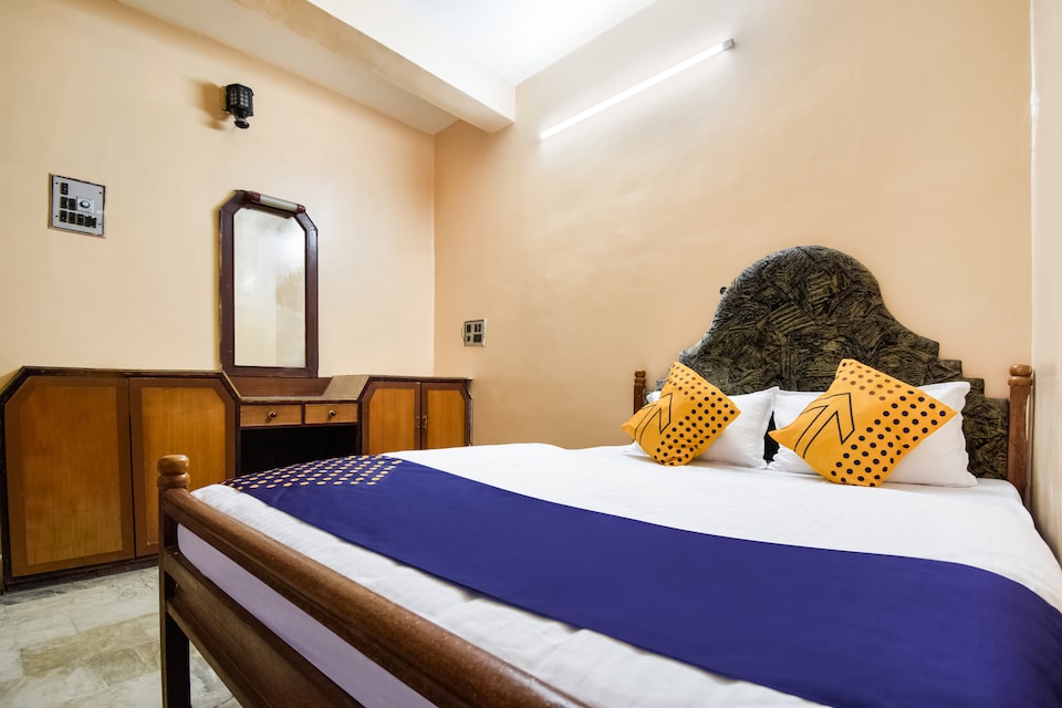 Oyo flagship 69451 Shivam Guest House, Amravati, Amravati