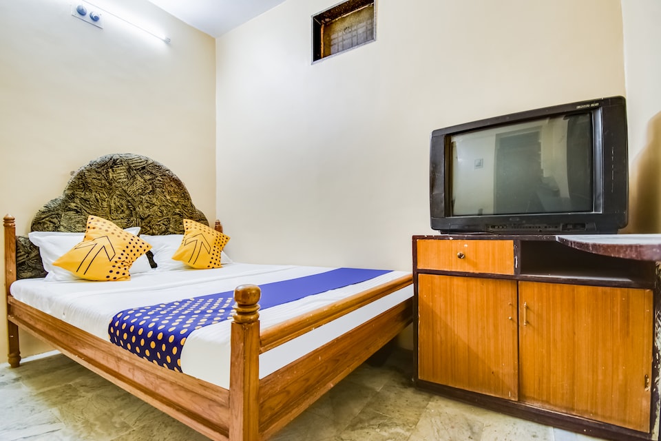 Oyo flagship 69451 Shivam Guest House, Amravati, Amravati