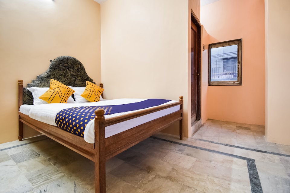 Oyo flagship 69451 Shivam Guest House, Amravati, Amravati
