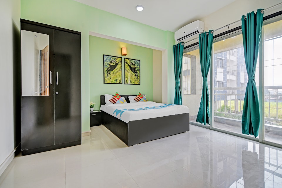OYO Home 69452 Elegant Stay Lohegaon, Wagholi Pune, Pune